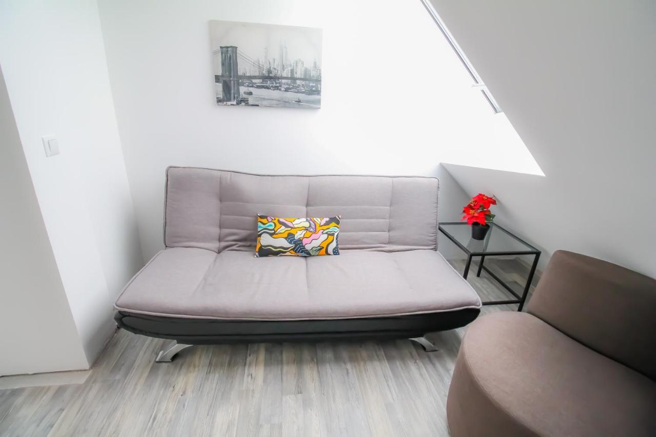 Private Triple Bedroom In Shared Apartment Dw171-4 Vienne Extérieur photo